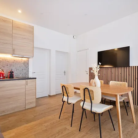 Cosy & Central, Opera Madeleine Apartment *